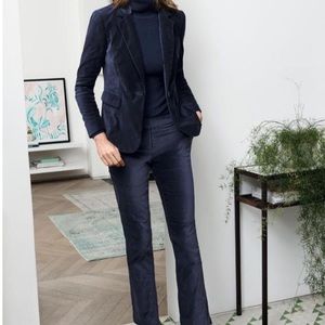 Theory navy velvet suit.  Size 00